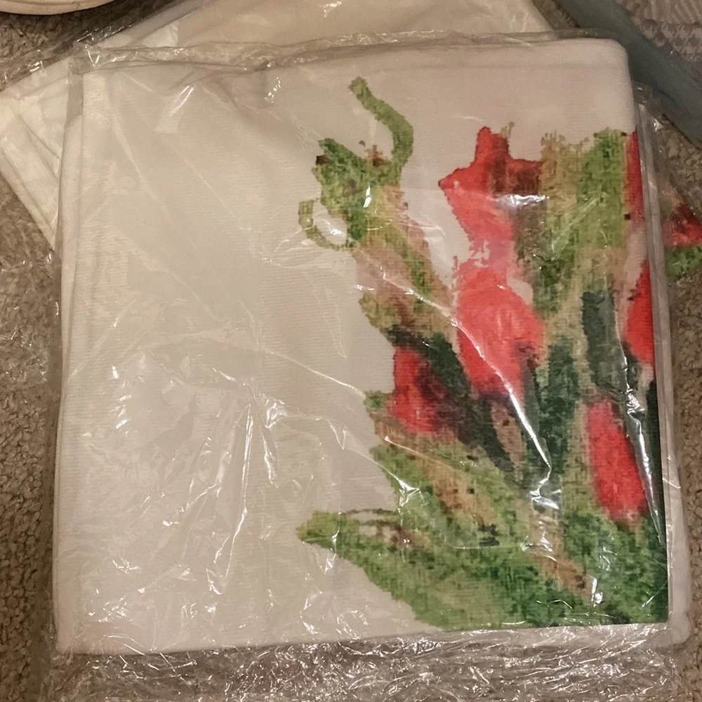 🆕HARRY STYLES MERCH: Harry’s House Album Floral Arrangement Pillow Cover